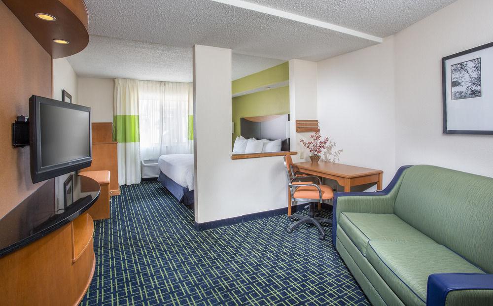 Fairfield Inn & Suites Canton Норт-Кантон Экстерьер фото
