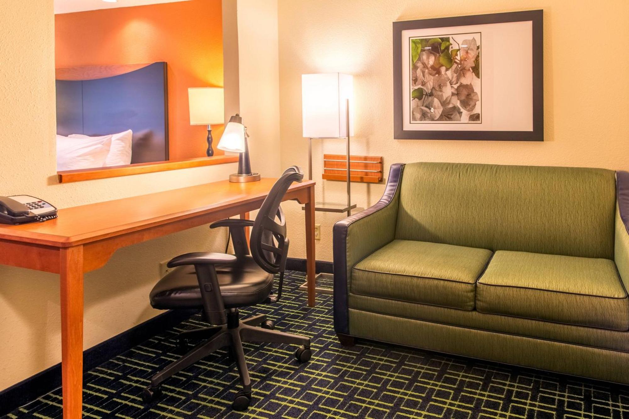 Fairfield Inn & Suites Canton Норт-Кантон Экстерьер фото