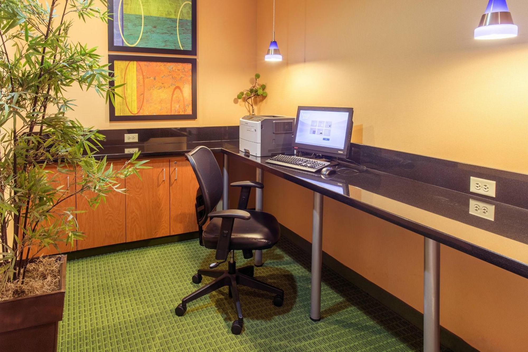 Fairfield Inn & Suites Canton Норт-Кантон Экстерьер фото