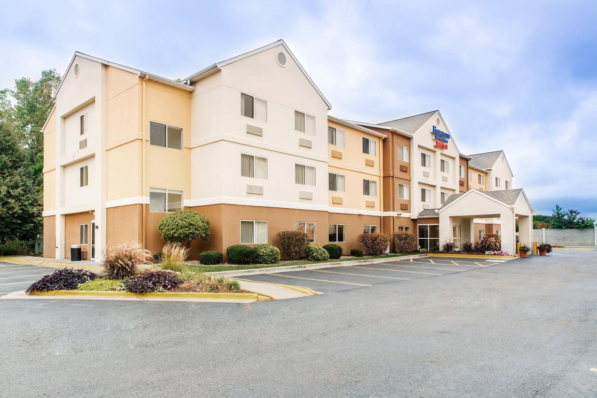 Fairfield Inn & Suites Canton Норт-Кантон Экстерьер фото